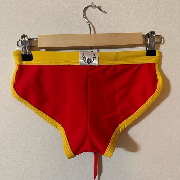 Speedo - Picture 2 of 2